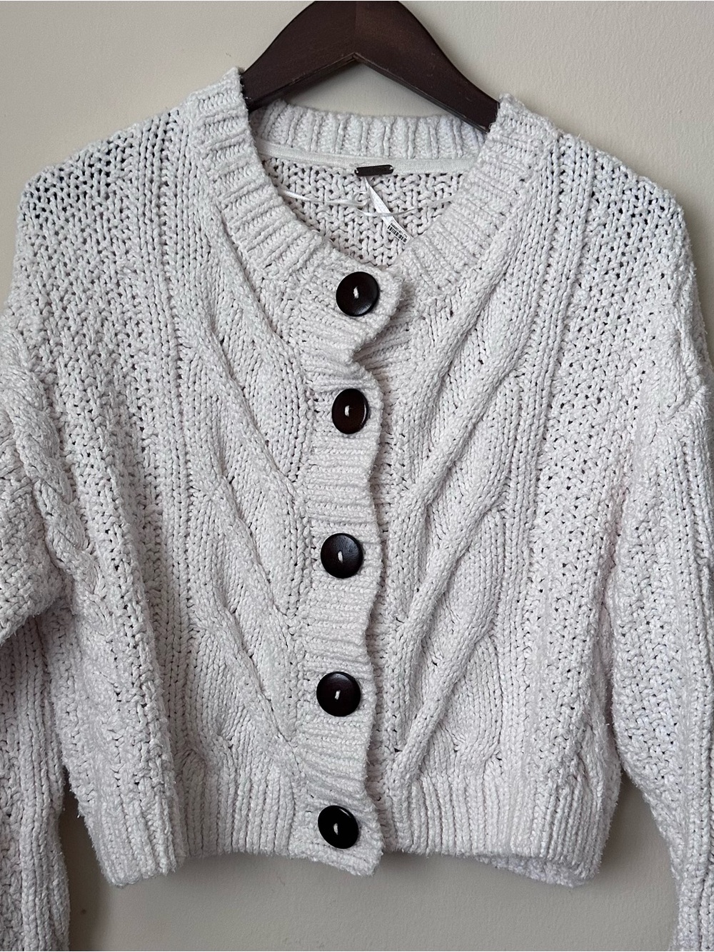 FREE PEOPLE Chunky Cable-Knit Cardigan Sweater (M) EUC - Picture 7 of 13